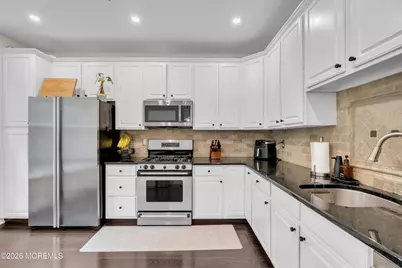 620 Saint Andrews Place, Manalapan Township, NJ 07726 - Photo 18