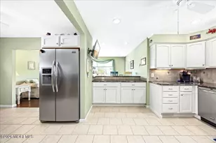 410 N Huntington Ave, Margate, NJ 08402 - Photo 12