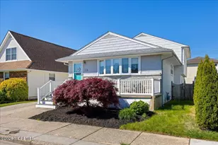 410 N Huntington Ave, Margate, NJ 08402 - Photo 2