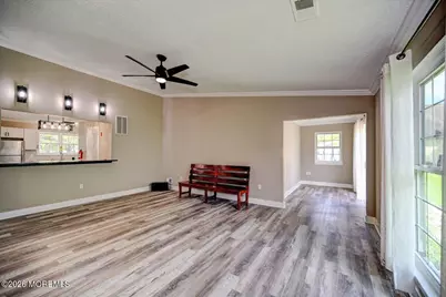 20 Jaffreyton Close #1000, Freehold, NJ 07728 - Photo 12