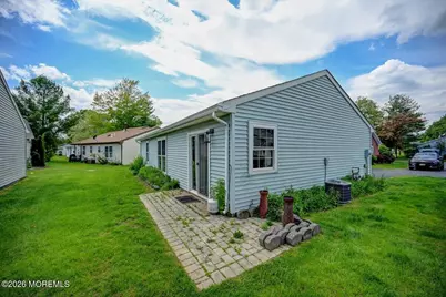 20 Jaffreyton Close #1000, Freehold, NJ 07728 - Photo 28