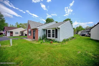 20 Jaffreyton Close #1000, Freehold, NJ 07728 - Photo 30