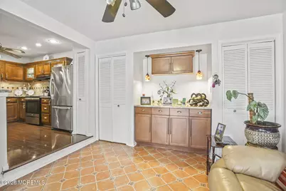 29 Plaza De Las Flores #F, Freehold, NJ 07728 - Photo 14
