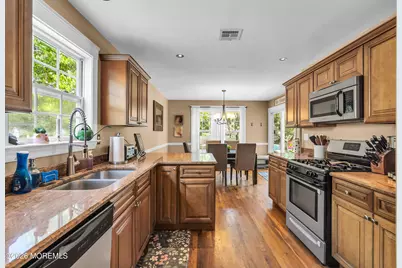 315 Morris Boulevard, Toms River Township, NJ 08753 - Photo 6