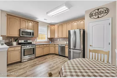 3 Summerwinds Drive, Lakewood, NJ 08701 - Photo 8