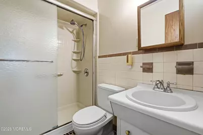 1110 Madison Avenue, Ocean Twp, NJ 07712 - Photo 20
