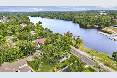 400 S Lake Drive, Lakewood, NJ 08701 - Photo 14