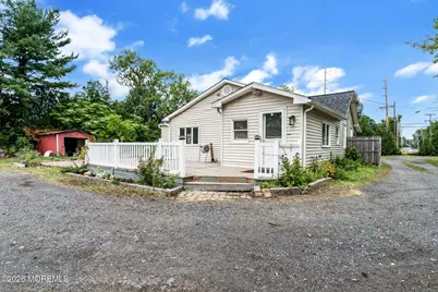 247 Friendship Road, Cranbury Township, NJ 08512 - Photo 32
