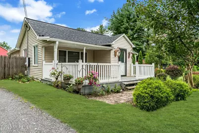 247 Friendship Road, Cranbury Township, NJ 08512 - Photo 38