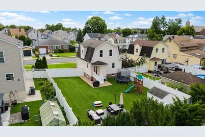 55 Maple Avenue, Fords, NJ 08863 - Photo 32