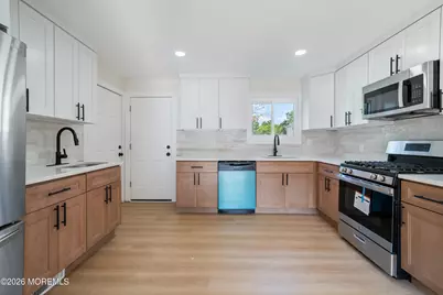 33 Glen Road, Howell Township, NJ 07731 - Photo 6