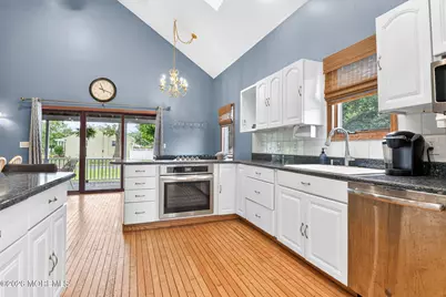 210 Robbins Road, Neptune Township, NJ 07753 - Photo 14