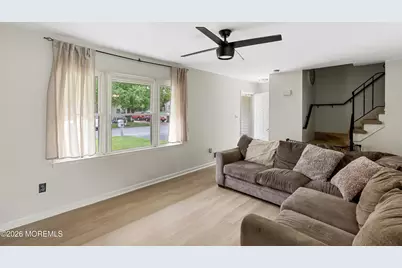 982 Rosewood Avenue, Brick, NJ 08723 - Photo 4