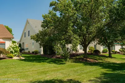 28 Brighton Court, Monroe Township, NJ 08831 - Photo 10
