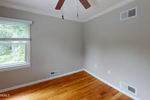 1 Thompson Dr, Leonardo, NJ 07737 - Photo 34
