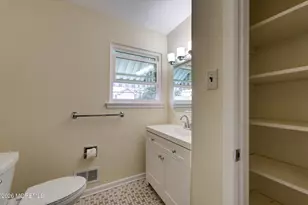 1015 Eton Way, Neptune Township, NJ 07753 - Photo 26