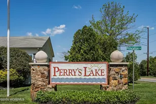 99 Oak Ridge Ln, Manahawkin, NJ 08050 - Photo 28