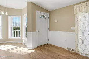99 Oak Ridge Ln, Manahawkin, NJ 08050 - Photo 4