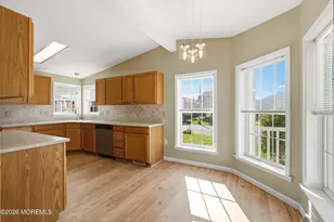 99 Oak Ridge Ln, Manahawkin, NJ 08050 - Photo 12
