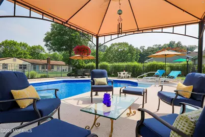 124 Princess Anne Drive, Freehold, NJ 07728 - Photo 46