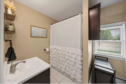 758 Monmouth Parkway, North Middletown, NJ 07748 - Photo 22