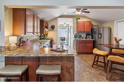 758 Monmouth Parkway, North Middletown, NJ 07748 - Photo 12