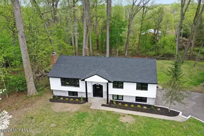 4 Blue Hills Drive, Holmdel, NJ 07733 - Photo 2