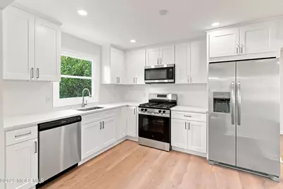 5 Beacon Terrace, Keansburg, NJ 07734 - Photo 12