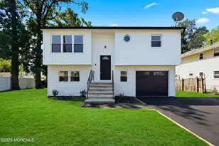 5 Beacon Terrace, Keansburg, NJ 07734 - Photo 1