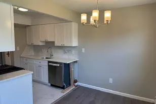 62 Stonehurst Blvd, Freehold, NJ 07728 - Photo 10