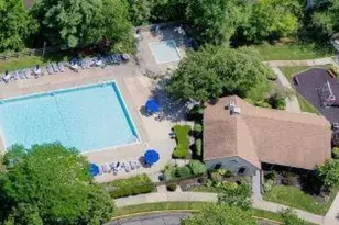 53 Grassmere Ct, Freehold, NJ 07728 - Photo 18