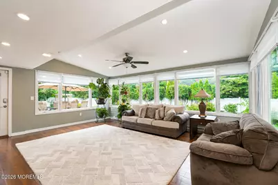 34 W Lincoln Circle, Red Bank, NJ 07701 - Photo 20