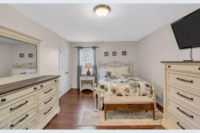 8 Honeysuckle Way, Howell Township, NJ 07731 - Photo 24