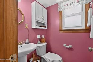 4 Windsor Rd, Howell Township, NJ 07731 - Photo 10