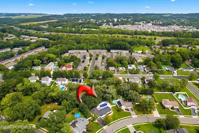 17 Mohawk Drive, Matawan, NJ 07747 - Photo 2