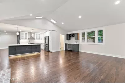 17 Mohawk Drive, Matawan, NJ 07747 - Photo 16