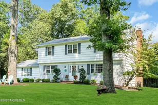 16 Millpond Ln, Colts Neck Township, NJ 07722 - Photo 2