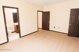 526 St Andrews Pl, Manalapan Township, NJ 07726 - Photo 6