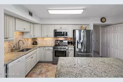 30 Portland Road #A2, Highlands, NJ 07732 - Photo 6