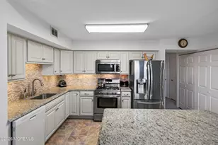 30 Portland Rd, Highlands, NJ 07732 - Photo 6