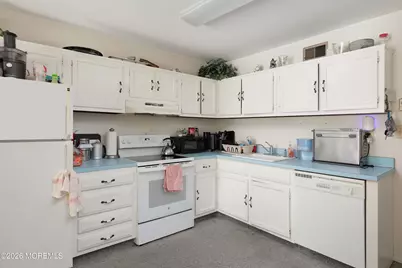 136 Rigi Strasse #C, Freehold, NJ 07728 - Photo 14