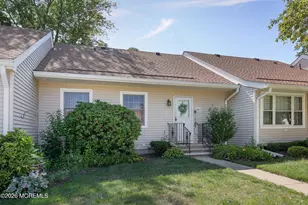136 Rigi Strasse, Freehold, NJ 07728 - Photo 6