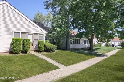 136 Rigi Strasse #C, Freehold, NJ 07728 - Photo 6