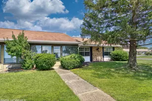 32 Yorkshire Ct, Manchester Township, NJ 08759 - Photo 6
