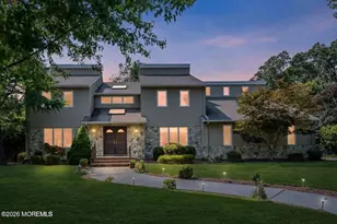 15 Oxford Dr, Ocean Twp, NJ 07712 - Photo 1