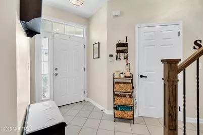 18 Frost Lane, East Windsor Township, NJ 08520 - Photo 4