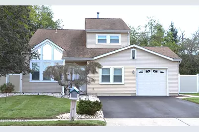 25 Metedeconk Road, Howell Township, NJ 07731 - Photo 2