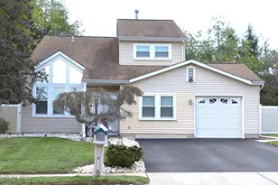 25 Metedeconk Rd, Howell Township, NJ 07731 - Photo 2
