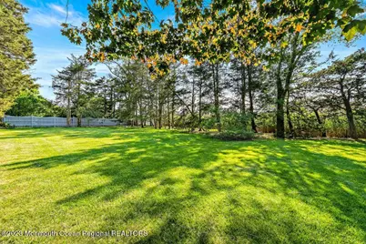 388 S Green Street, Tuckerton, NJ 08087 - Photo 68