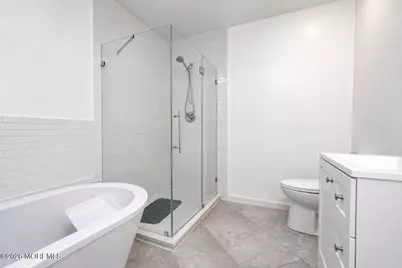 10 Madison Court, Manalapan Township, NJ 07726 - Photo 16